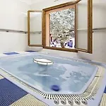 Dena Chalets - At The Σαλέ