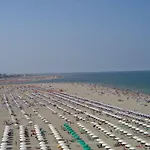 Dena Chalets - At The * Lido di Spina