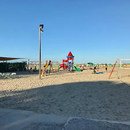 Dena Chalets - At The Lido di Spina