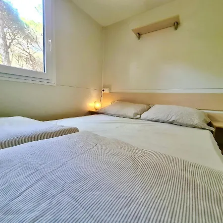 Chalet Dena Chalets - At The