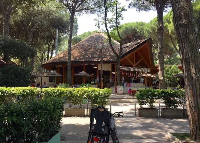 Dena Chalets - At The ليدو دي سبينا