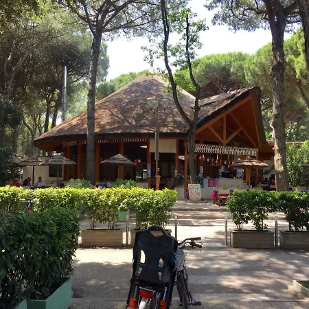 Dena Chalets - At The Lido di Spina