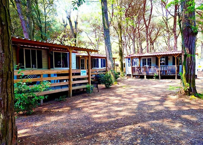 Chalet Dena Chalets - At The Lido di Spina