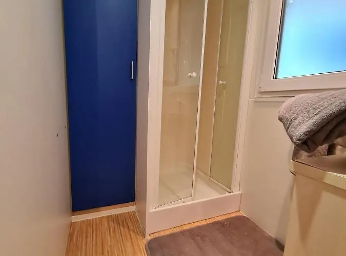 شاليه Dena Chalets - At The *