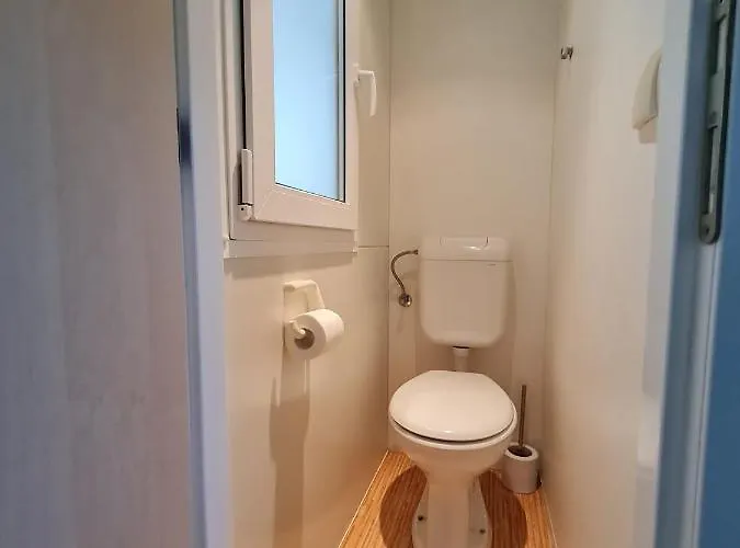 Dena Chalets - At The Dağ evi