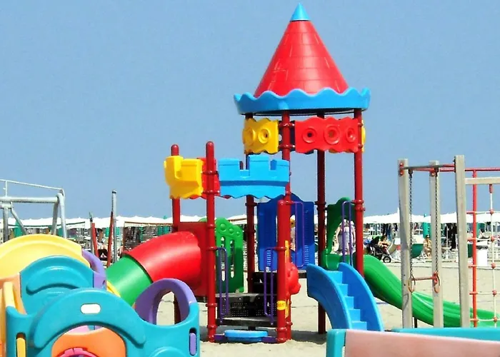 شاليه Dena Chalets - At The *